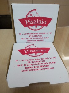 hop-banh-pizza